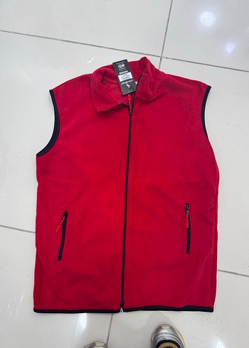 Kırmızı Fermuarlı Kadın Polar Spor Yelek - Görsel 2