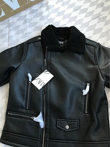 10 Yaş Beden Zara suni deri mont