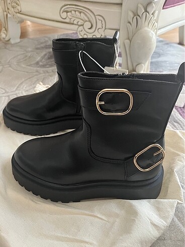 37 Beden Zara bot