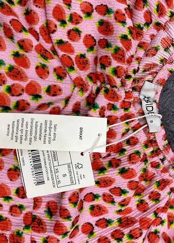LC Waikiki Renkli V Yaka Fırfırlı Uzun Mini Elbise