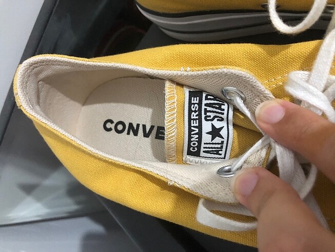 40 Beden Orjinal Sarı Converse