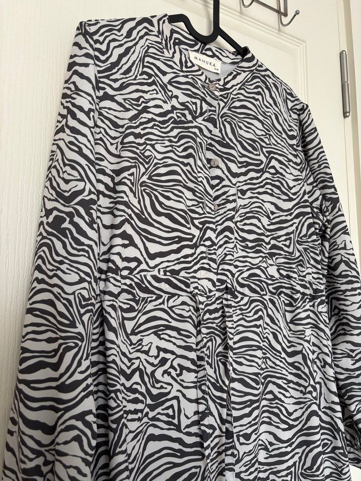 Manuka Zebra Desenli Uzun Bohem Elbise - Görsel 4