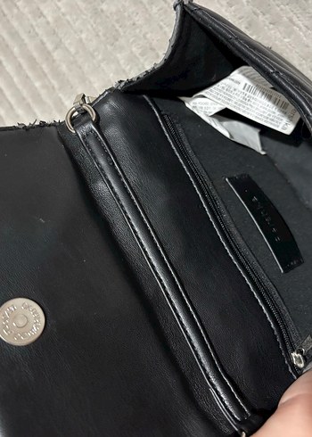 Zincir Detaylı Siyah Deri Kadın Çanta - Görsel 2