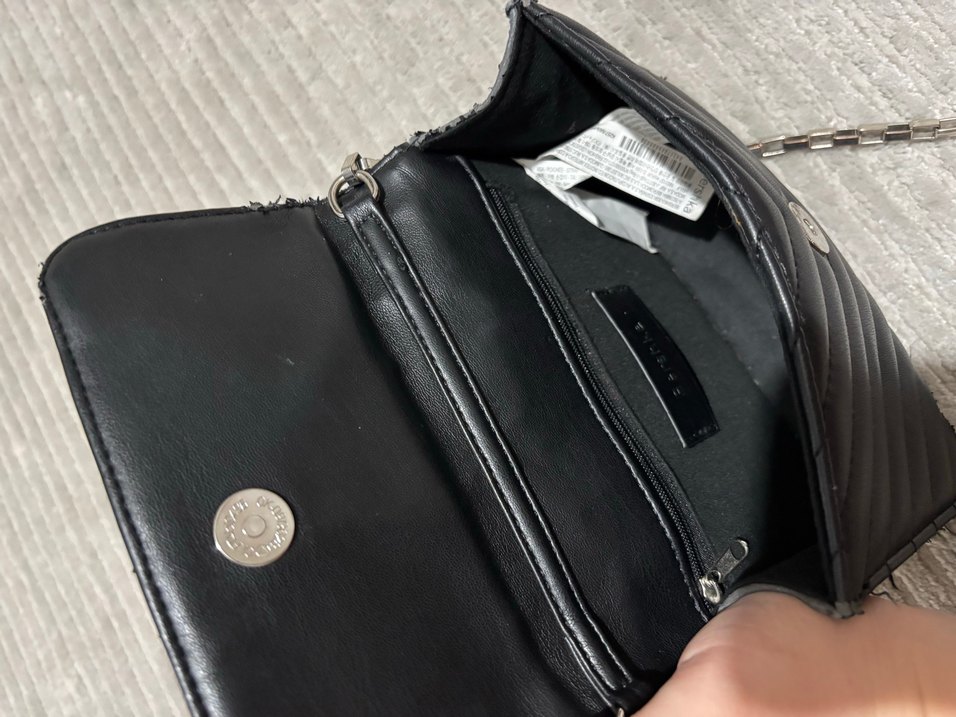 Zincir Detaylı Siyah Deri Kadın Çanta - Görsel 2