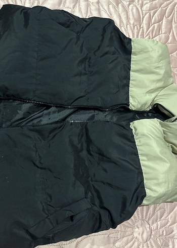 Kadın Siyah Kapitone Yelek Yüksek Yakalı - Görsel 2