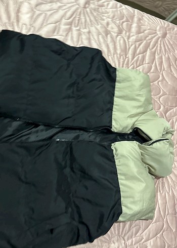 Kadın Siyah Kapitone Yelek Yüksek Yakalı - Görsel 4