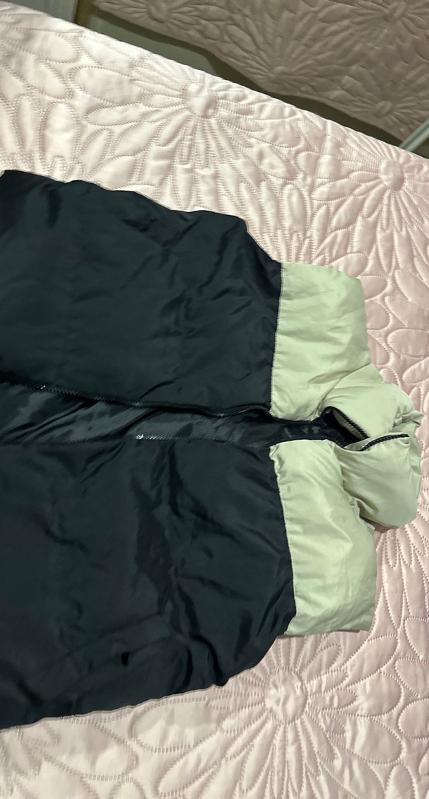 Kadın Siyah Kapitone Yelek Yüksek Yakalı - Görsel 4