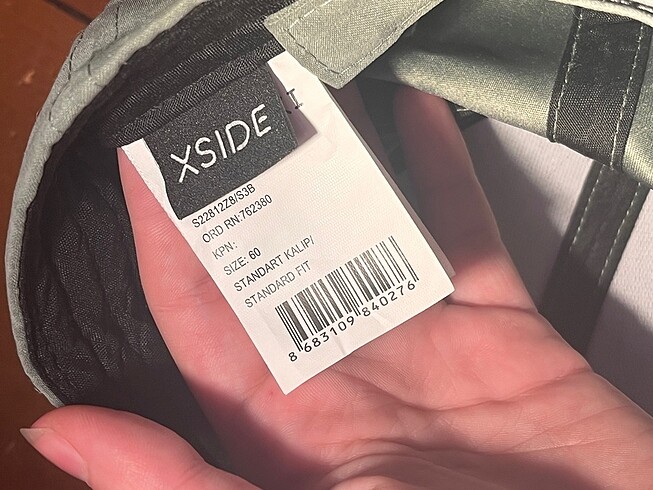  Beden Yeşil şapka