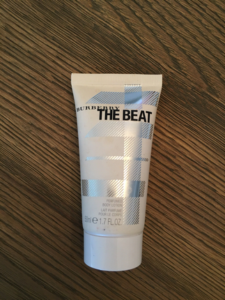 Diğer Burberry the beat krem