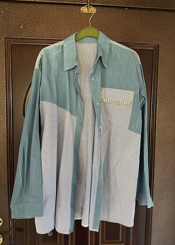 Düğmeli Mavi Denim Kadın Gömlek
