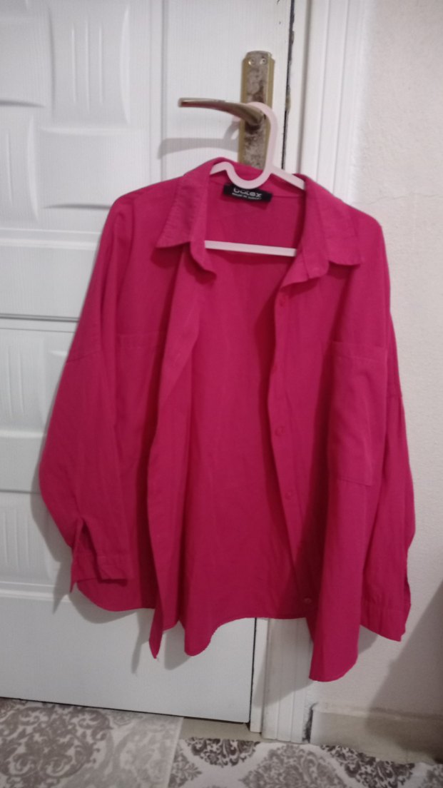 Pembe Düğmeli Uzun Kollu Kadın Gömlek - Görsel 2