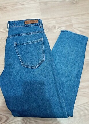 Kot mom jean