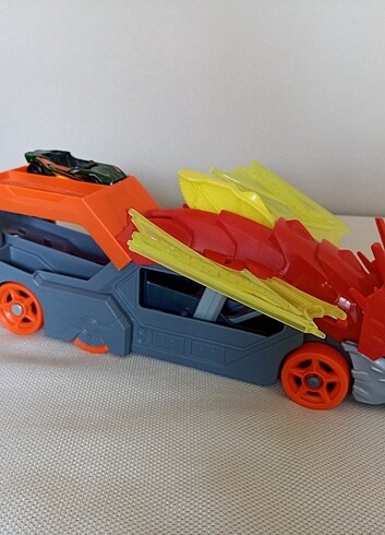 Hotwheels tir