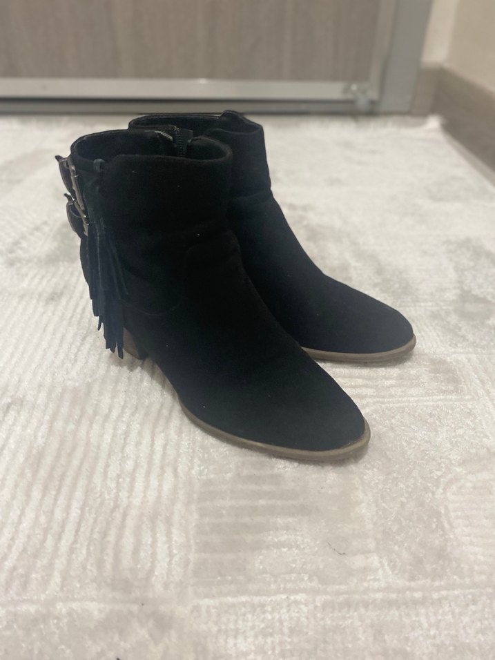 Tokalı Siyah Süet Kadın Bot - Görsel 3