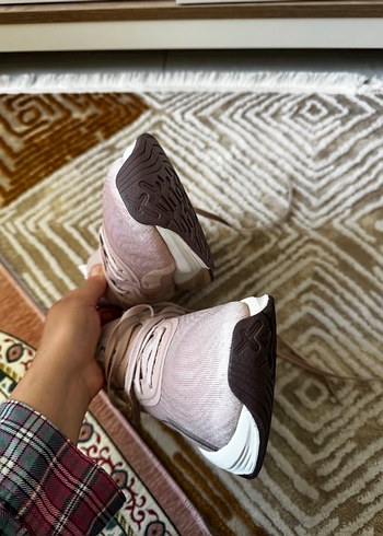 37,5 Beden pembe Renk Puma pudra spor ayakkabısı