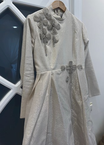 Nakışlı Uzun Parlak Bej Kadın Abiye - Görsel 4