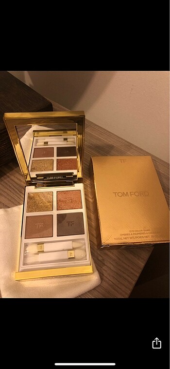 Tom ford far