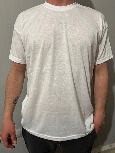 Unisex beyaz t-shirt