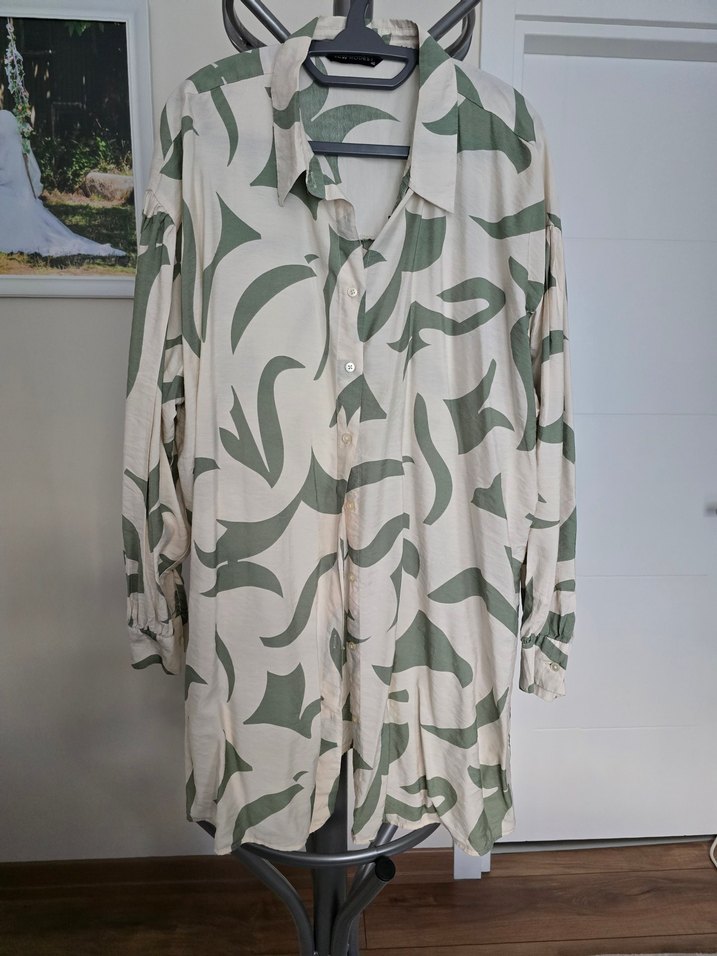 Uzun Kollu Bol Kesim Kadın Tunik Tesettür - Görsel 2