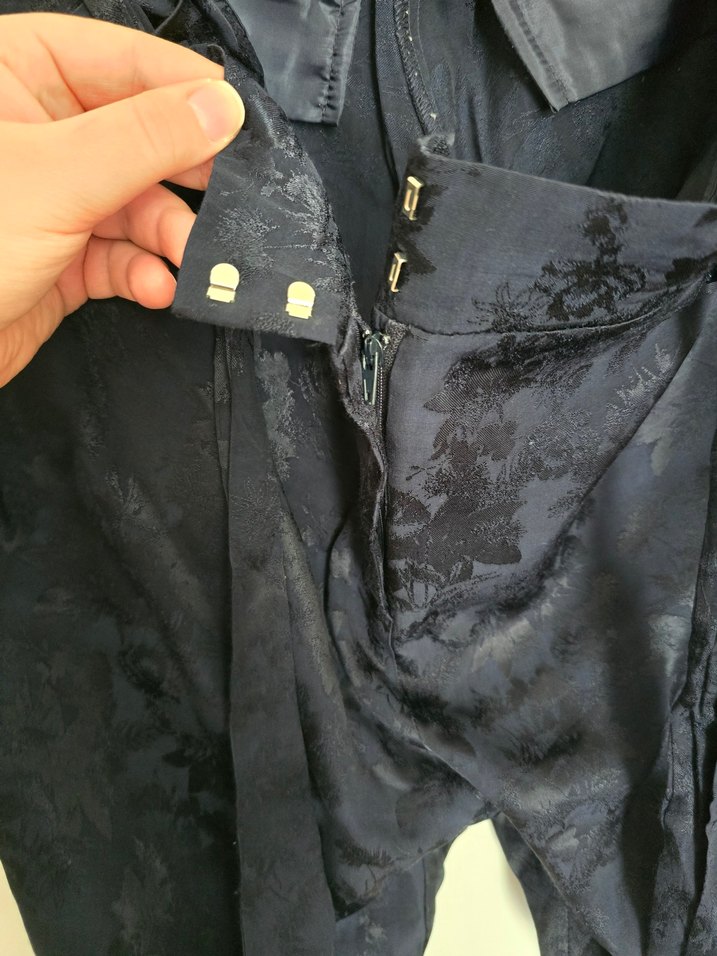 Koyu Lacivert Bol Kesim Kemerli Kadın Kumaş Pantolon - Görsel 4