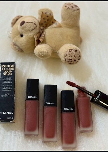 CHANEL Allure Rouge Velvet Likit Mat Ruj 232