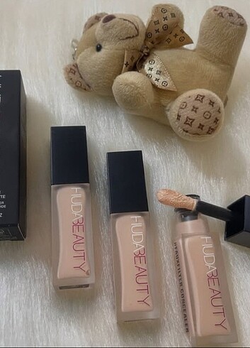 Hudabeauty fırçalı kapatıcı