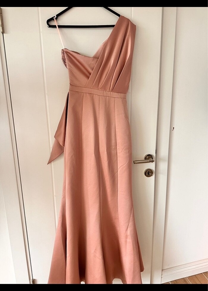 Gece Elbisesi - Görsel 2