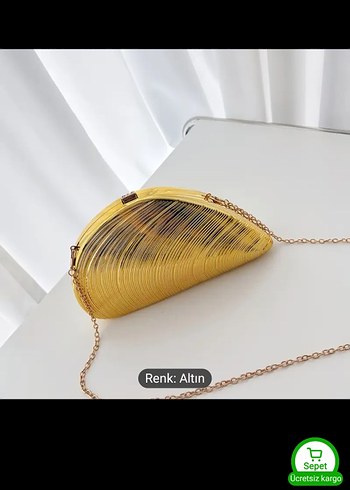 Zara ithal Detaylı Altın Renk Yılan Desenli Kadın Portföy Çanta