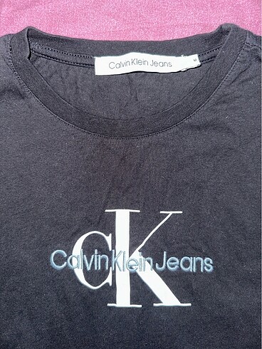 Calvin Klein Calvin klein tshirt