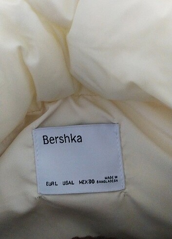 l Beden Bershka şişme yelek 