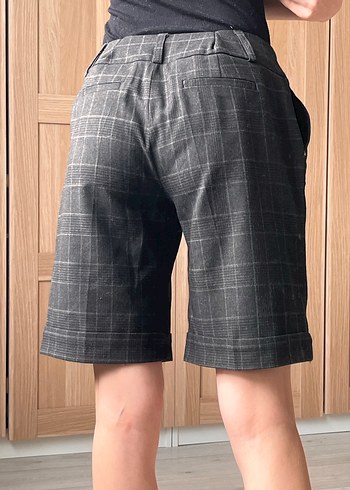 Gri Midi Bermuda Şort - Görsel 3