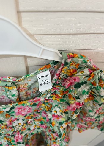 LC Waikiki Çiçek Desenli Bohem Kız Elbisesi