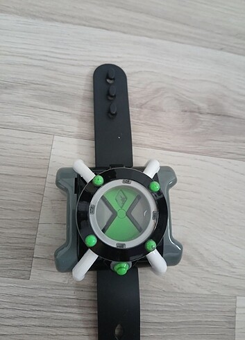 Beden Ben 10 omnitrix saat