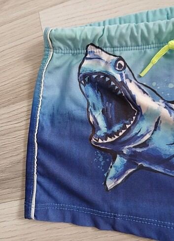 Köpek balıklı mayo - Görsel 2