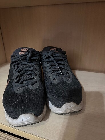 Nike Ayakkabı