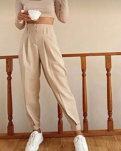 Bej rengi pantolon