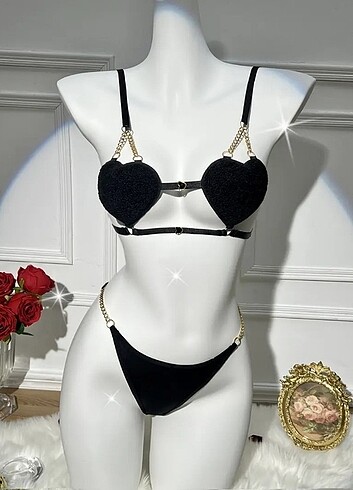 Kalpli Yumoş Bra Set