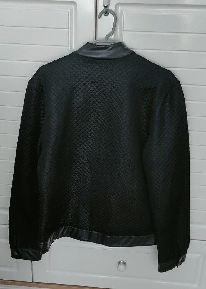 Siyah deri ceket. - Görsel 5