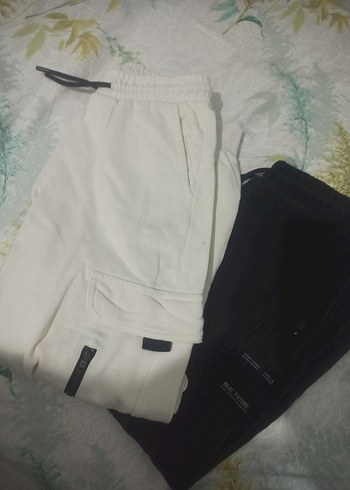 Erkek çocuk alt eşofman iki adet - Görsel 2