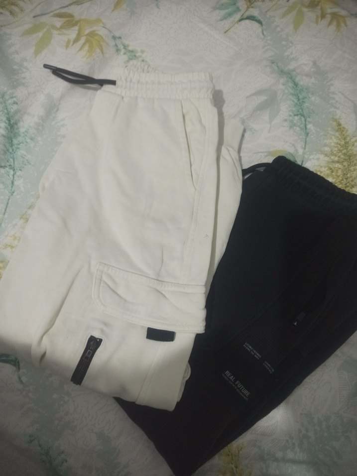 Erkek çocuk alt eşofman iki adet - Görsel 2