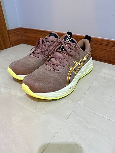 44 Beden Asics Gel Cumulus27 Koşu ayakkabısı