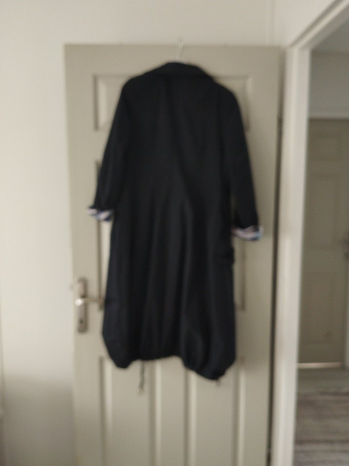 ghisa kadın Düğmeli Siyah Midi Trençkot - Görsel 5