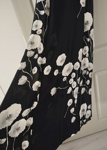 Aker Siyah V Yaka Uzun Desenli Elbise - Görsel 5