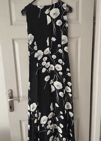 Aker Siyah V Yaka Uzun Desenli Elbise - Görsel 2