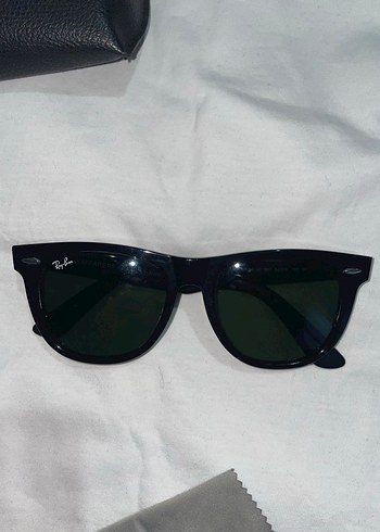 Ray-Ban Siyah Parlak Kadın Güneş Gözlüğü - Görsel 5