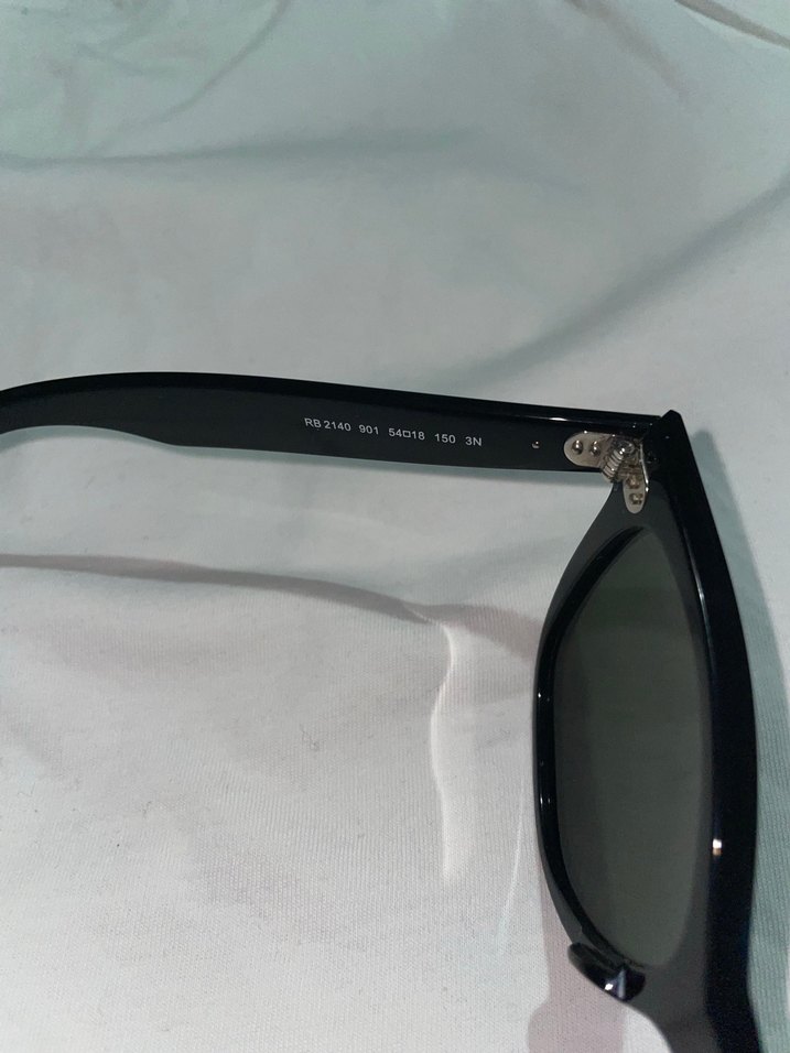 Ray-Ban Siyah Parlak Kadın Güneş Gözlüğü - Görsel 4