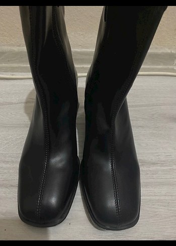 Siyah Tokalı Kadın Blok Topuk Bot - Görsel 7