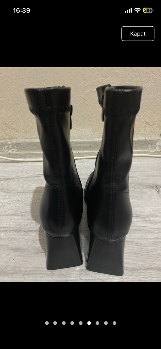 Siyah Tokalı Kadın Blok Topuk Bot - Görsel 3