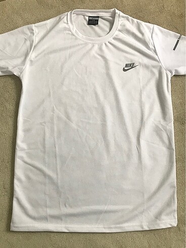 m Beden Erkek tshirt