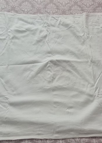 Nakışlı Beyaz Keten Çocuk Battaniyesi - Görsel 2